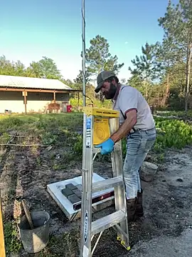 Onesieboy4daddys online show from April 17, 10:35 pm