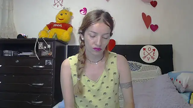 valerivegass online show from February 18, 1:18 pm