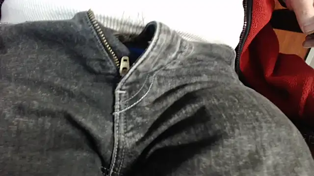 smoothandtiny online show from March 4, 6:18 pm