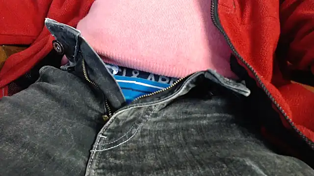 smoothandtiny online show from March 8, 8:22 am