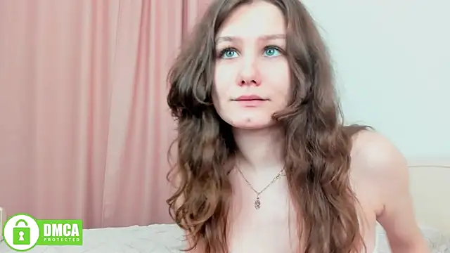 Snapshot of Charlotte_wow chatting on December 12, 1:06 pm Charlotte wow online show from December 12, 1:06 pm