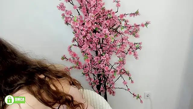 Snapshot of Charlotte_wow chatting on January 22, 5:28 pm Charlotte wow online show from January 22, 5:28 pm