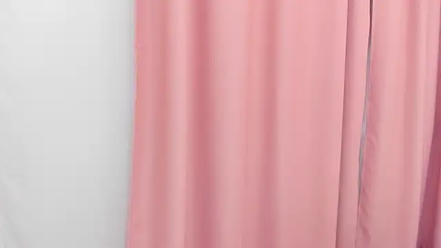 Snapshot of Charlotte_wow chatting on February 25, 10:50 pm Charlotte wow online show from February 25, 10:50 pm