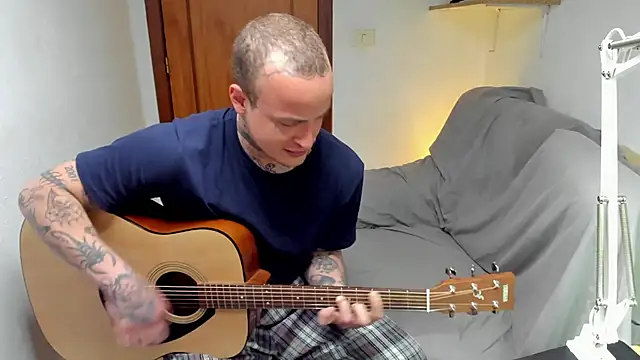 layneinchains online show from April 18, 2:43 pm