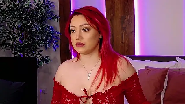 Snapshot of EmyHilton chatting on March 8, 5:59 am EmyHilton online show from March 8, 5:59 am