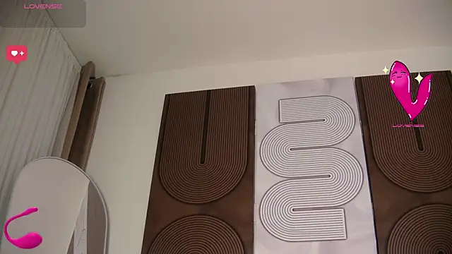 aidaadams online show from February 25, 11:42 am