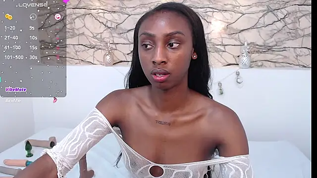 Snapshot of NicholScully chatting on January 18, 10:49 pm NicholScully online show from January 18, 10:49 pm