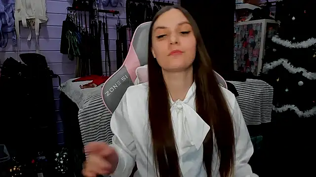 Snapshot of Stroynyash chatting on January 8, 5:37 pm Stroynyash online show from January 8, 5:37 pm