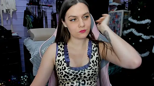 Snapshot of Stroynyash chatting on January 9, 5:43 pm Stroynyash online show from January 9, 5:43 pm