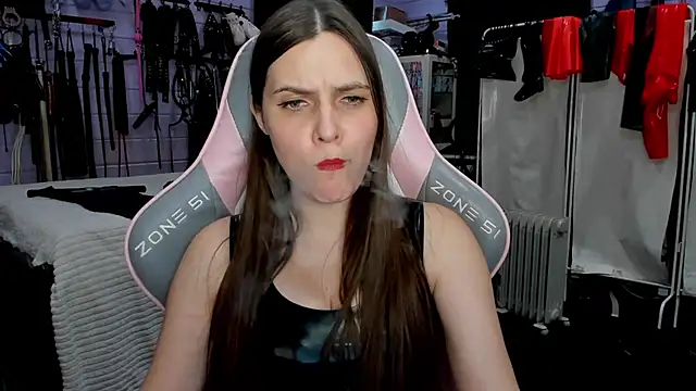 Snapshot of Stroynyash chatting on March 21, 5:11 am Stroynyash online show from March 21, 5:11 am