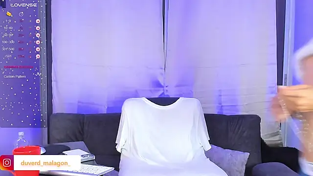 Snapshot of Demian_cute18 chatting on March 15, 7:42 am Demian cute18 online show from March 15, 7:42 am