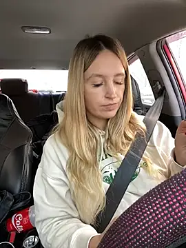 StasyWood online show from December 25, 7:14 am