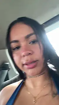 Snapshot of IsabelaVanegas_ chatting on November 28, 4:53 pm IsabelaVanegas online show from November 28, 4:53 pm