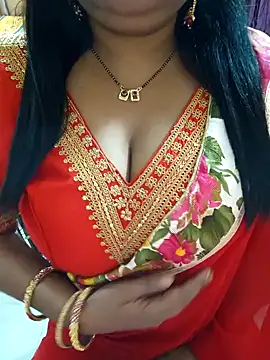 Snapshot of YR-SHIVANI chatting on December 31, 4:06 am YR-SHIVANI online show from December 31, 4:06 am