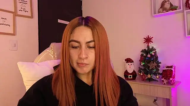 Snapshot of Tiarha chatting on November 17, 4:18 am Tiarha online show from November 17, 4:18 am