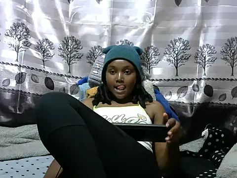 Snapshot of Sweet_kelsiey chatting on February 9, 1:33 am Sweet kelsiey online show from February 9, 1:33 am