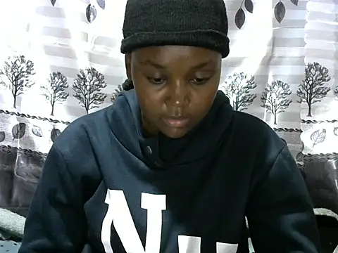 Snapshot of Sweet_kelsiey chatting on February 25, 12:58 am Sweet kelsiey online show from February 25, 12:58 am