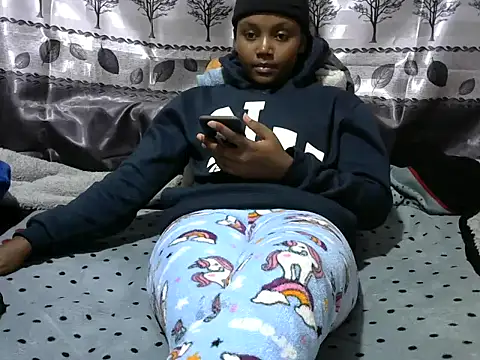 Snapshot of Sweet_kelsiey chatting on February 28, 9:23 pm Sweet kelsiey online show from February 28, 9:23 pm