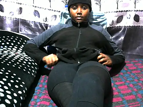 Snapshot of Sweet_kelsiey chatting on March 22, 11:20 pm Sweet kelsiey online show from March 22, 11:20 pm