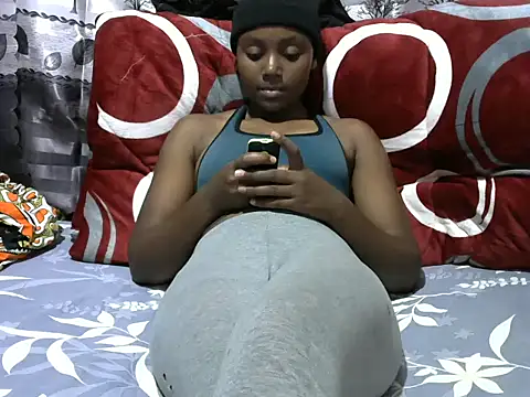 Snapshot of Sweet_kelsiey chatting on October 7, 3:20 pm Sweet kelsiey online show from October 7, 3:20 pm