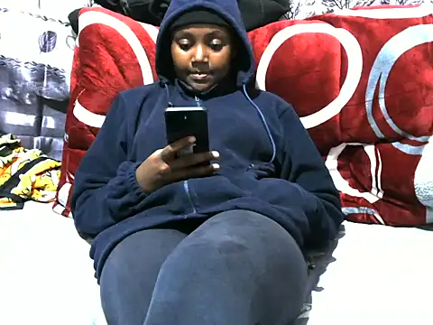 Snapshot of Sweet_kelsiey chatting on October 9, 11:14 pm Sweet kelsiey online show from October 9, 11:14 pm