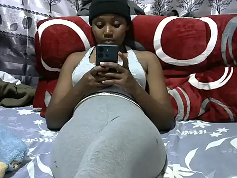 Snapshot of Sweet_kelsiey chatting on October 16, 7:15 pm Sweet kelsiey online show from October 16, 7:15 pm