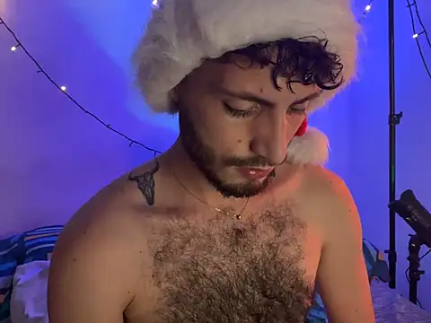 Snapshot of axel_giracr chatting on December 22, 2:17 am axel giracr online show from December 22, 2:17 am