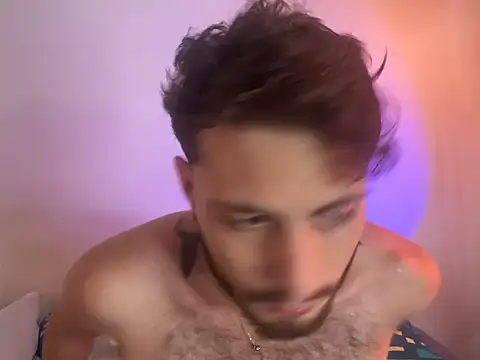 Snapshot of axel_giracr chatting on December 23, 8:14 pm axel giracr online show from December 23, 8:14 pm