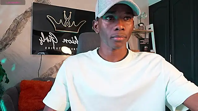 JacksonMuller  online show from February 12, 2:01 pm