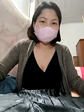 Snapshot of Anna_Toy19 chatting on February 28, 3:15 pm Anna Toy19 online show from February 28, 3:15 pm