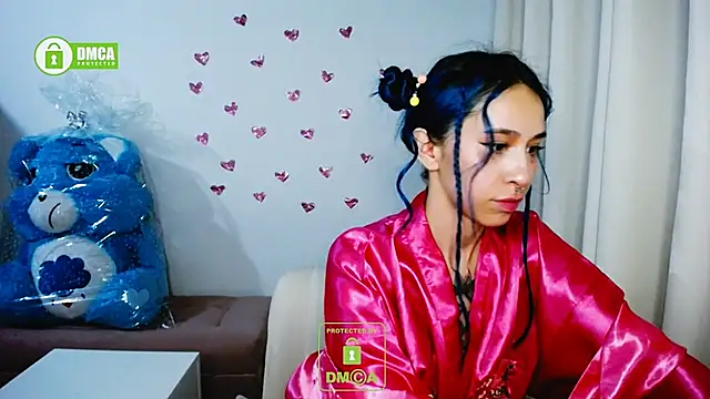 dakota senju online show from February 20, 1:46 am