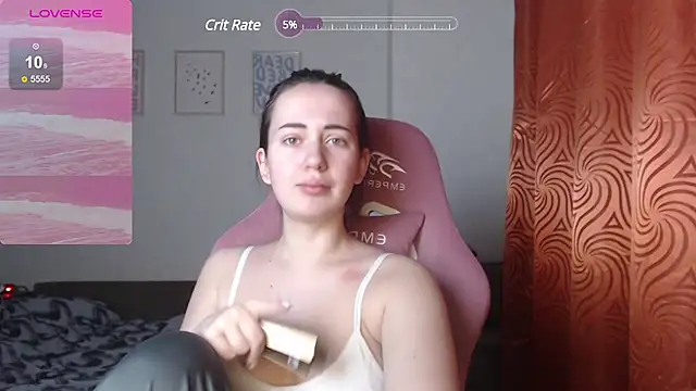 Snapshot of SweetieKendl chatting on March 10, 5:11 am SweetieKendl online show from March 10, 5:11 am