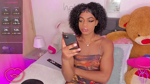 Tayssa Maravilh online show from November 12, 12:33 am