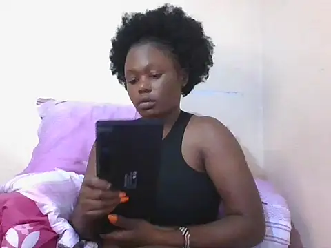 tanishacute online show from September 11, 7:47 pm