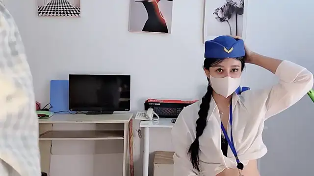 Mono-Stewardesss online show from January 17, 4:33 pm