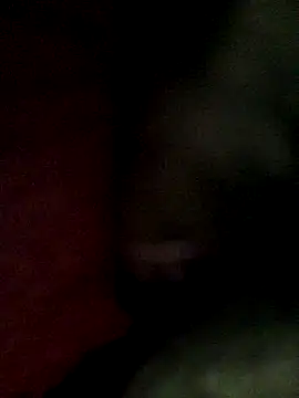 Snapshot of findmemylove chatting on February 14, 10:25 pm findmemylove online show from February 14, 10:25 pm