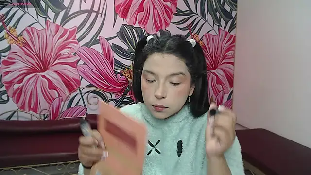 Small naughty  online show from March 27, 1:11 pm