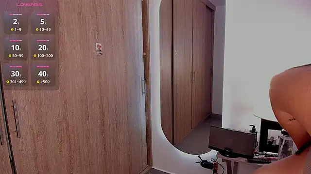 KattyPortman online show from November 30, 2:26 am