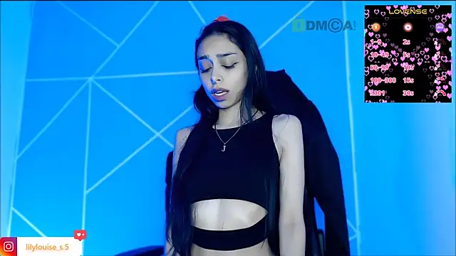 lilylouisee online show from May 24, 2:16 am
