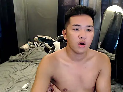 xgregor07 online show from October 6, 7:39 am