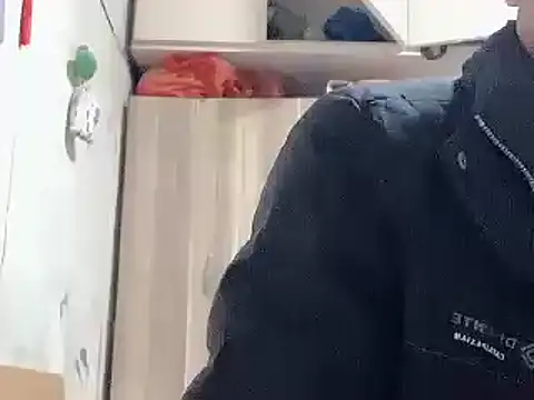 Snapshot of Beijing2000 chatting on December 8, 9:24 am Beijing2000 online show from December 8, 9:24 am