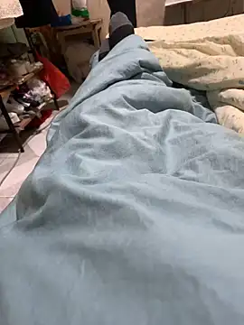 Snapshot of Beijing2000 chatting on December 11, 12:55 pm Beijing2000 online show from December 11, 12:55 pm