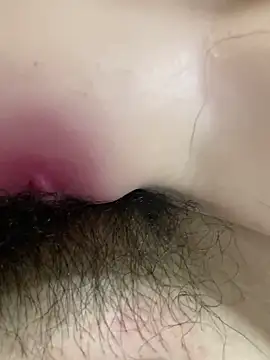 Snapshot of Beijing2000 chatting on December 13, 11:28 pm Beijing2000 online show from December 13, 11:28 pm