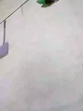 Snapshot of Beijing2000 chatting on January 14, 12:14 pm Beijing2000 online show from January 14, 12:14 pm