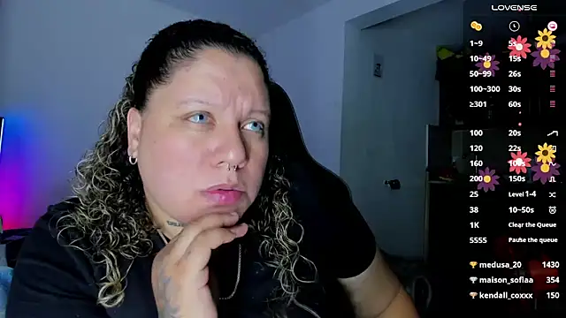 mariana maze online show from March 15, 9:41 am