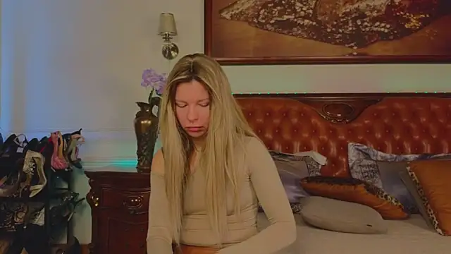 Real Tini online show from March 7, 7:16 am