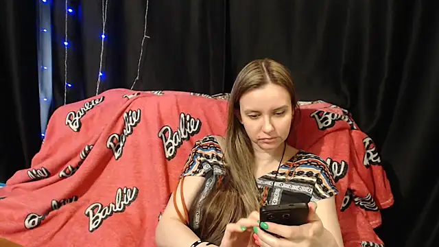 Snapshot of Milana69 chatting on April 18, 1:48 pm Milana69 online show from April 18, 1:48 pm