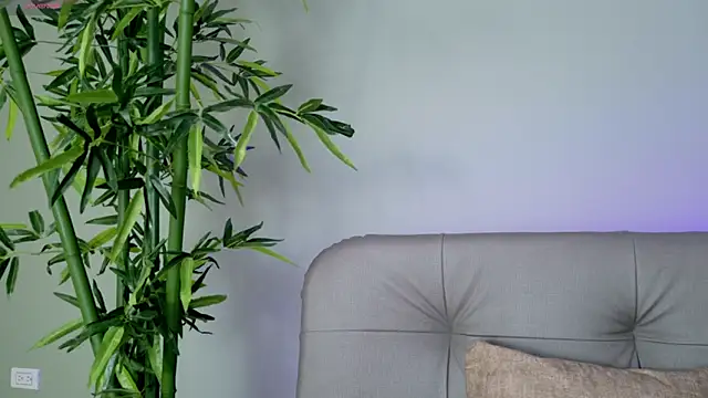 Snapshot of were-Naughty chatting on January 28, 5:14 pm were-Naughty online show from January 28, 5:14 pm