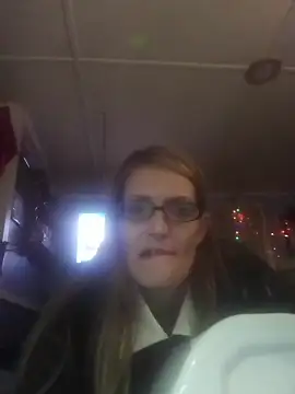 beelzebubblesxo online show from October 31, 6:47 am