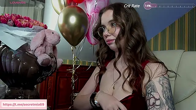 Snapshot of SecretDesireMe chatting on February 14, 5:46 pm SecretDesireMe online show from February 14, 5:46 pm